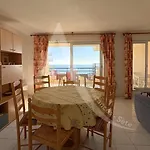 1 Avec Terrasse Vue Dans Avec Piscine Apartment *